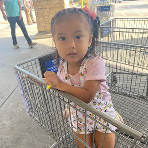 Meet your Posher, Aracely